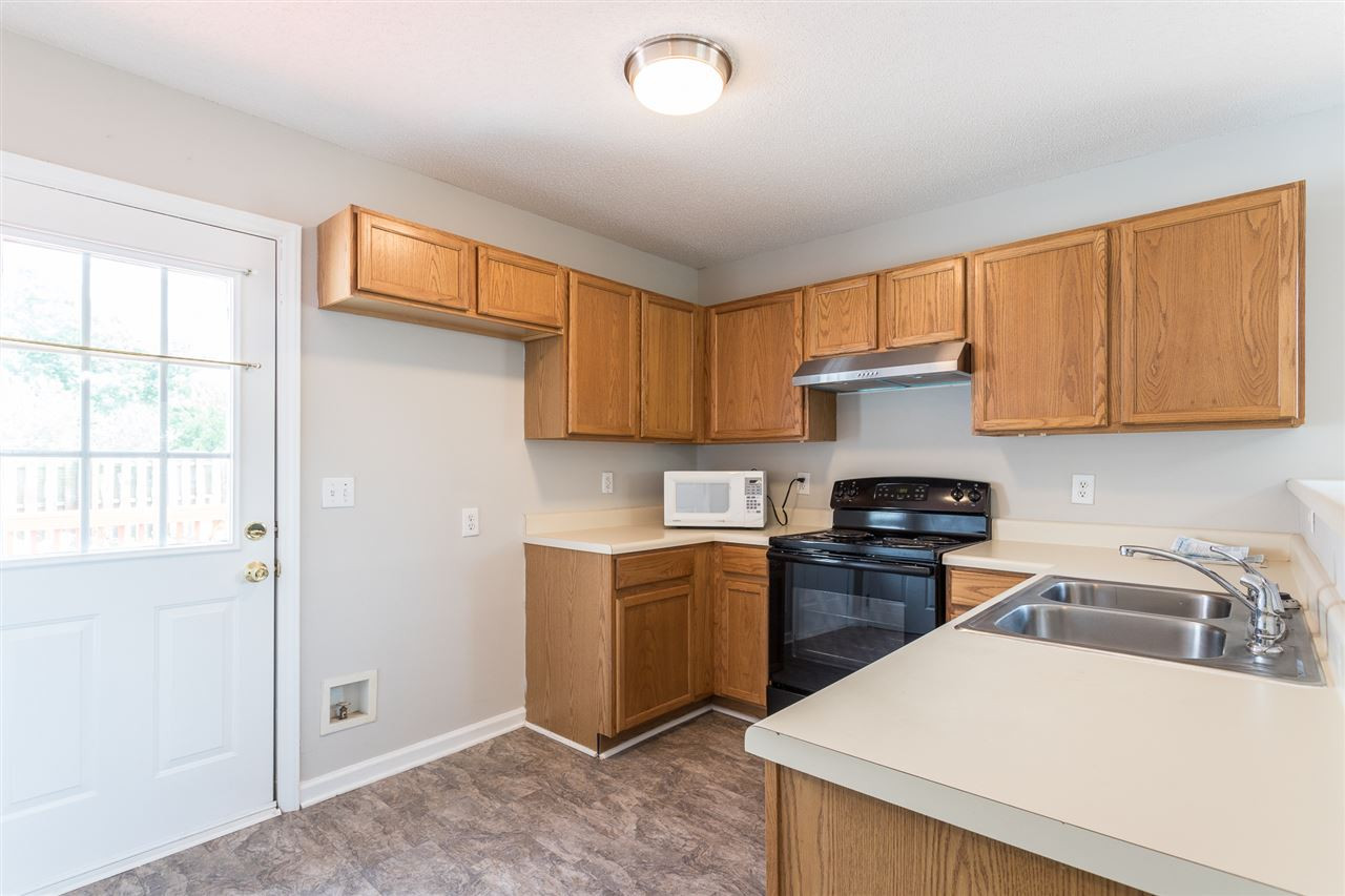 3817 Mardela Spring Drive Raleigh, NC 27616 - Photo 17 of 29 Kitchen