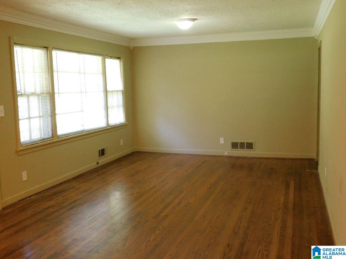 438 Tupelo Road Birmingham, AL 35215 - Photo 7 of 50