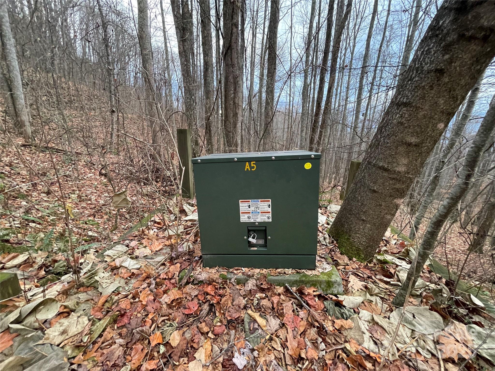 805 Sparkling Fls Road Whittier, NC 28789 - Photo 14 of 33 a building with a outdoor space