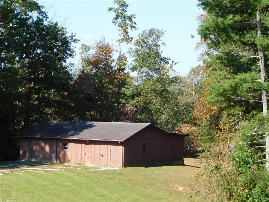 1887 Fish Lake Road Cana, VA 24317 - Photo 33 of 38 Gallery Image 33
