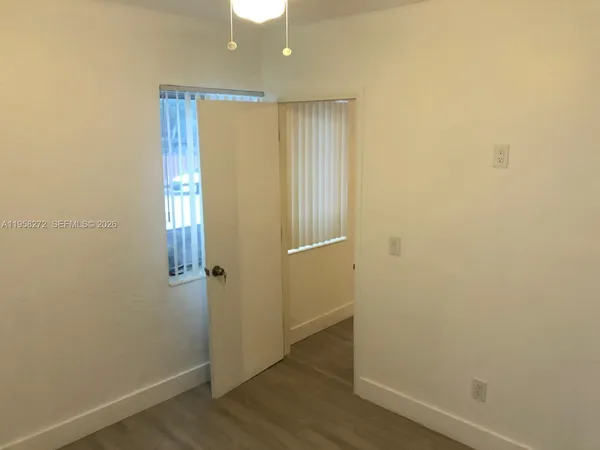 $225,000 | Biscayne Beach, Miami Beach, FL 33141