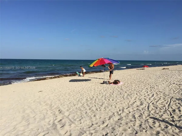 $225,000 | Biscayne Beach, Miami Beach, FL 33141