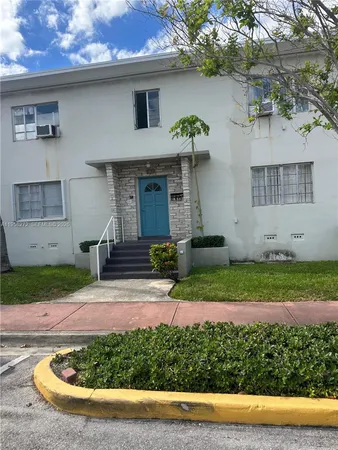 $225,000 | Biscayne Beach, Miami Beach, FL 33141