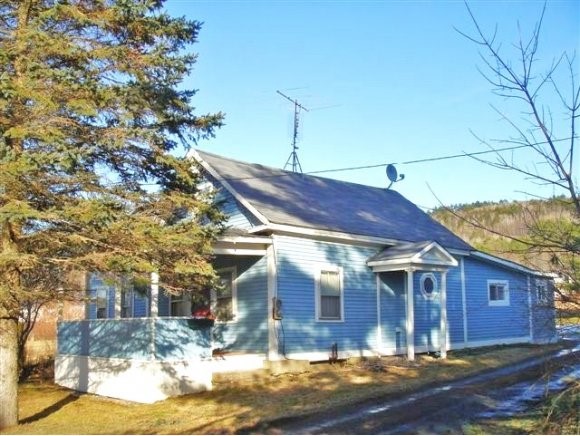 34 Pleasant Street Lyme, NH 03768 - Photo 1 of 1