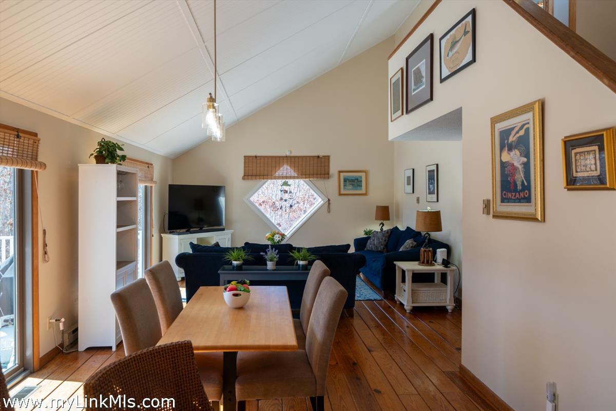 145 Vineyard Meadow Farms Road West Tisbury, MA 02568 - Photo 13 of 36