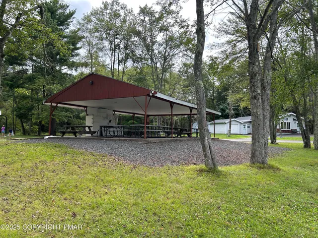 $350,000 | 70 Wolf Way, White Haven, PA 18661