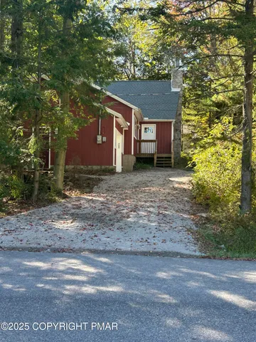 $350,000 | 70 Wolf Way, White Haven, PA 18661