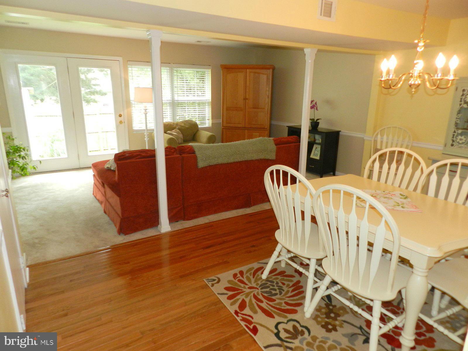 17426 Hoskinson Road Poolesville, MD 20837 - Photo 11 of 29 Interior (General)