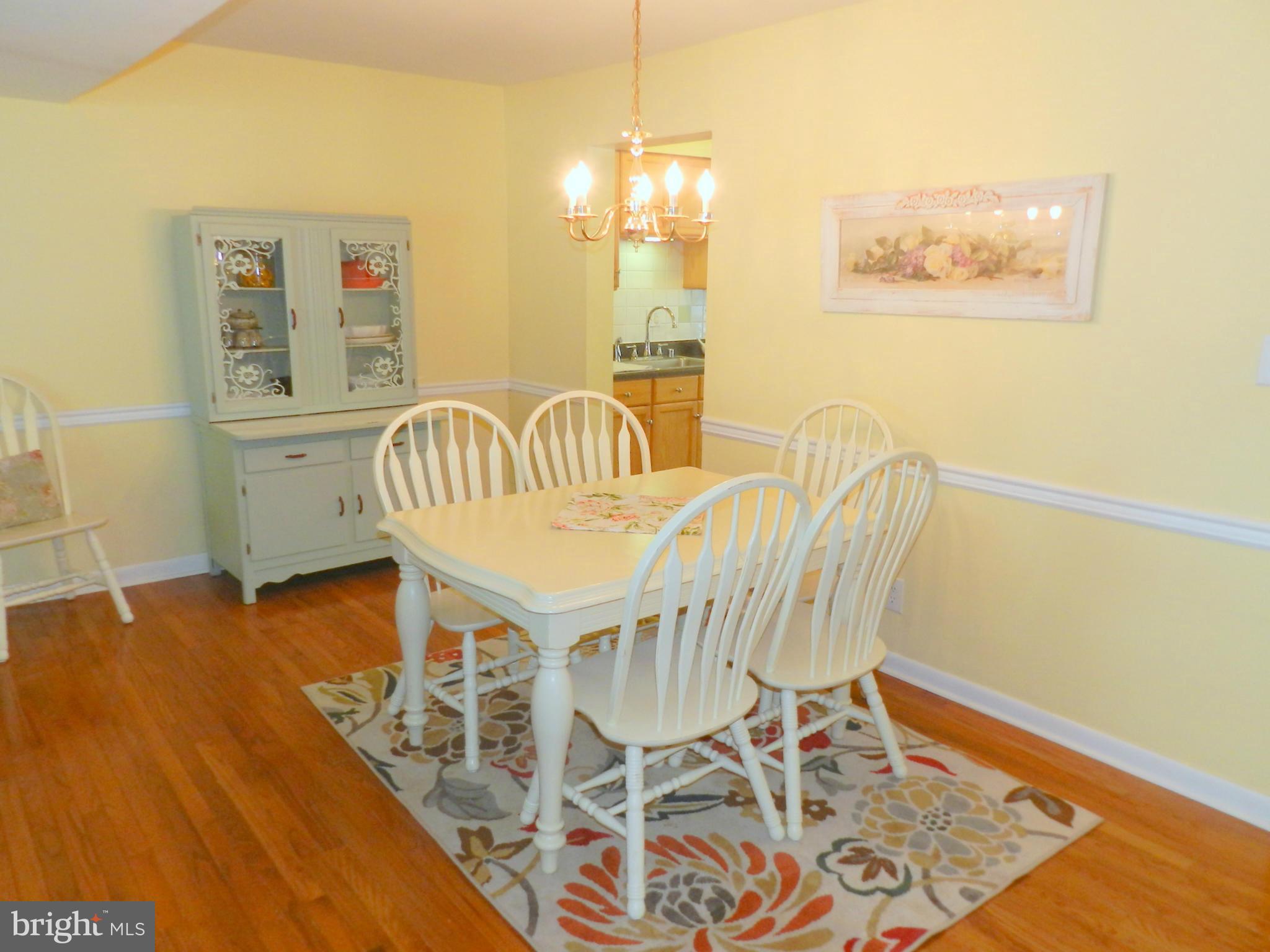 17426 Hoskinson Road Poolesville, MD 20837 - Photo 13 of 29 Dining Room