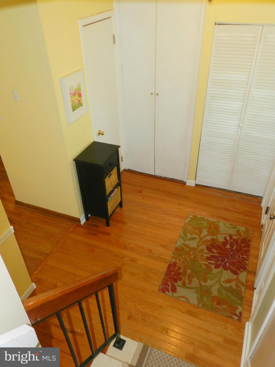 17426 Hoskinson Road Poolesville, MD 20837 - Photo 17 of 29 Foyer