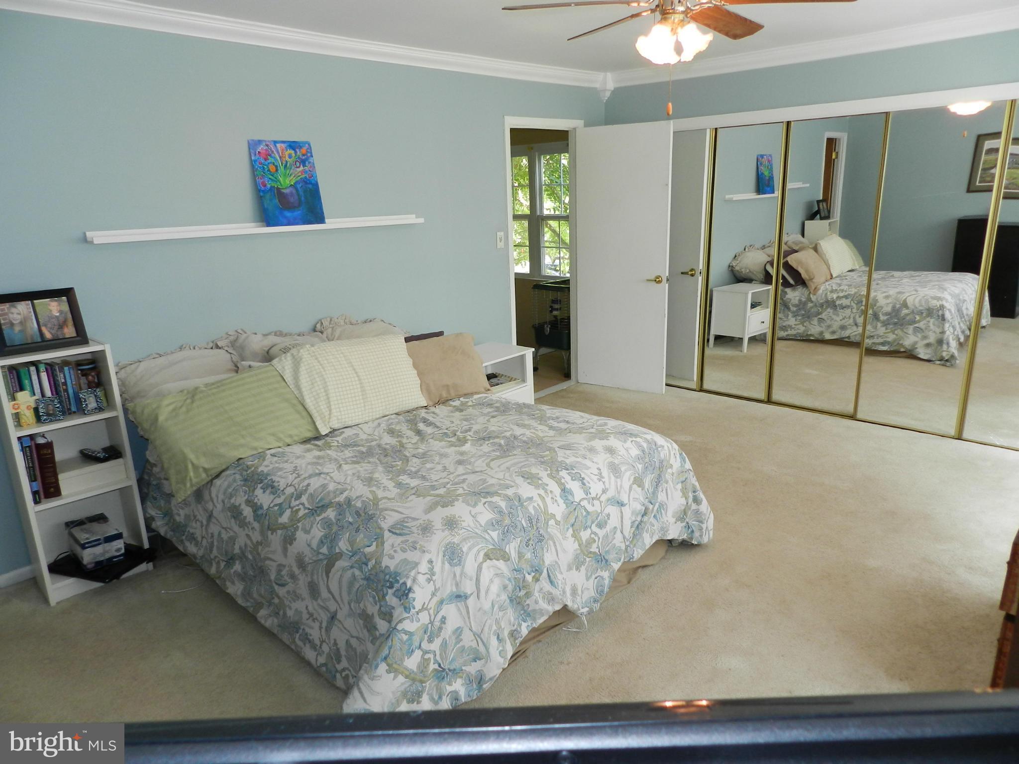 17426 Hoskinson Road Poolesville, MD 20837 - Photo 21 of 29 Bedroom (Master)