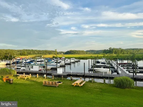 $499,990 | 2425 Harpoon Drive, Stafford, VA 22554