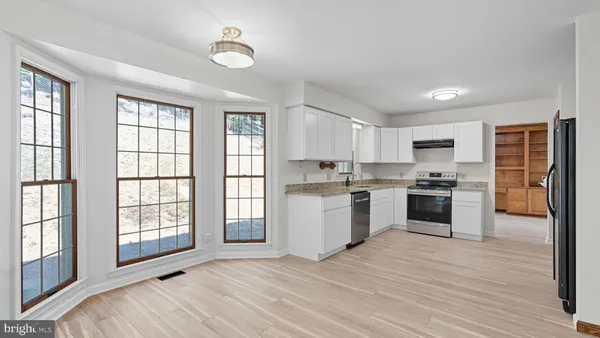 $499,990 | 2425 Harpoon Drive, Stafford, VA 22554
