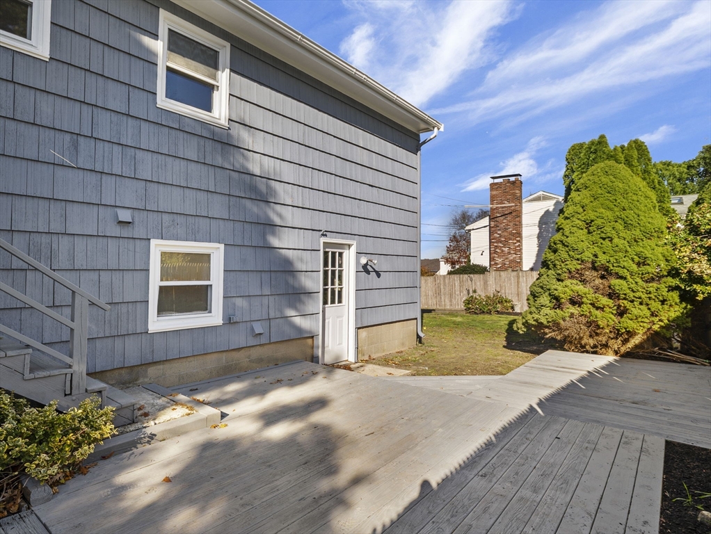 27 Hodgkins Road Rockport, MA 01966 - Photo 29 of 37