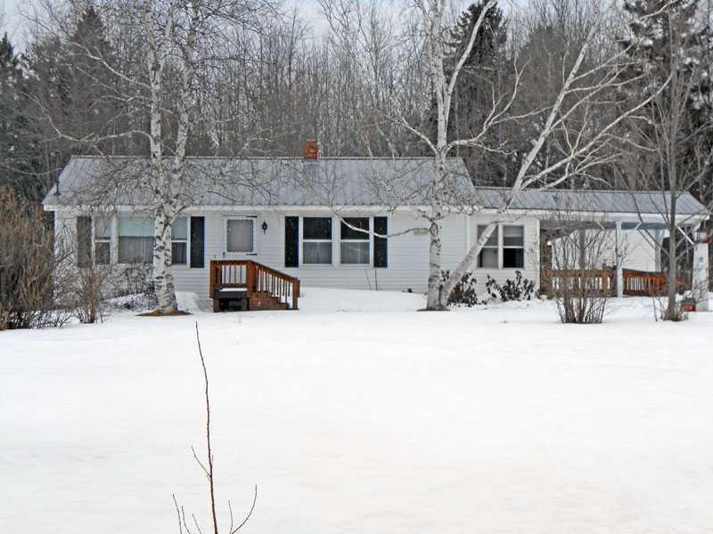 47 South Chester Road Lincoln, ME 04457 - Photo 1 of 29 Exterior Front.