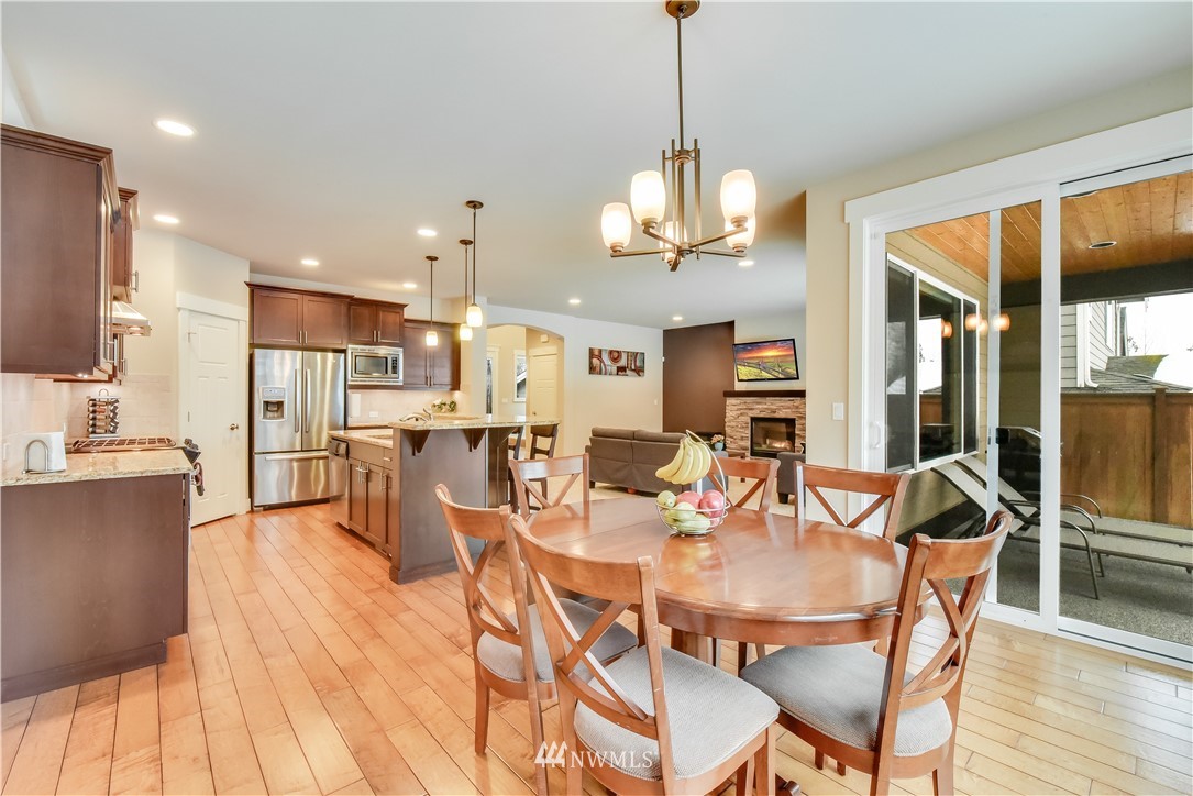 5520 Northeast 7th Place Renton, WA 98059 - Photo 12 of 25