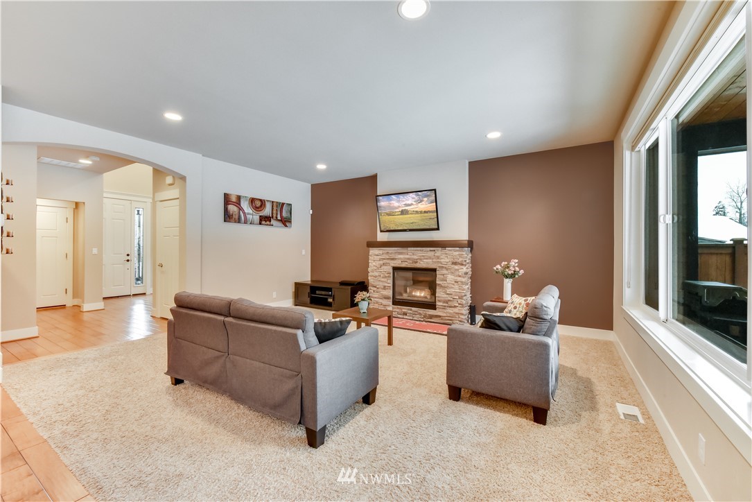 5520 Northeast 7th Place Renton, WA 98059 - Photo 14 of 25