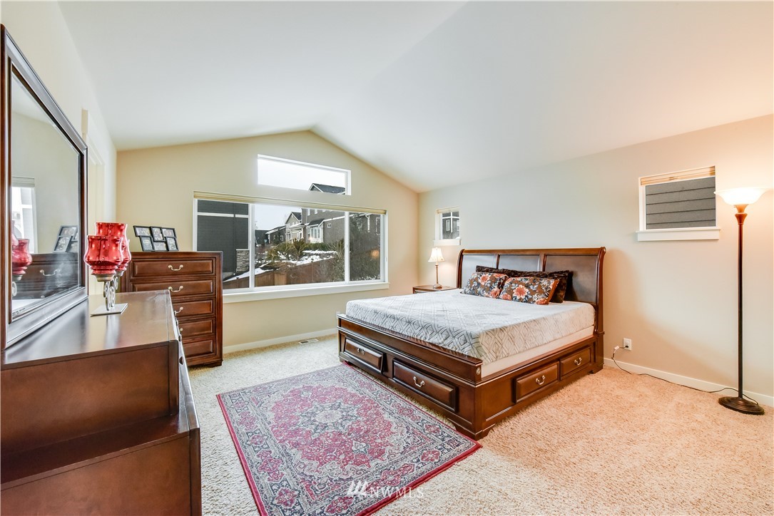 5520 Northeast 7th Place Renton, WA 98059 - Photo 15 of 25