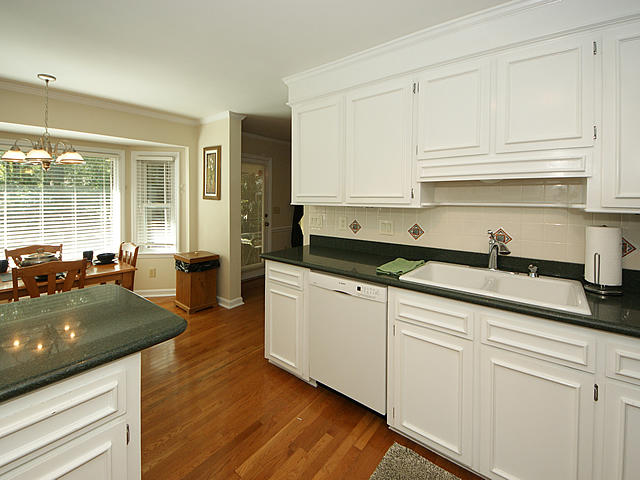 208 High Grove Road Summerville, SC 29485 - Photo 18 of 34 17