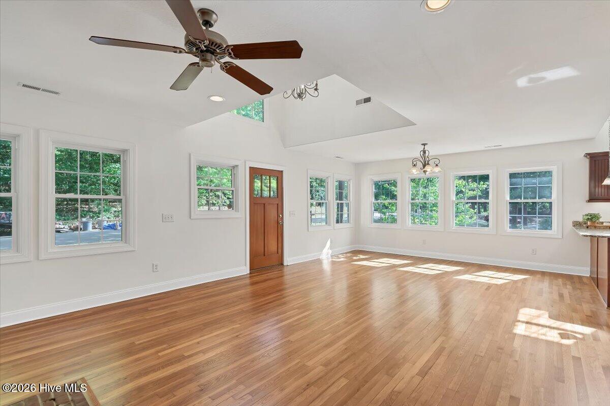 430 North Ridge Street Southern Pines, NC 28387 - Photo 6 of 76 27-27_430 N Ridge St, Southern Pines, NC