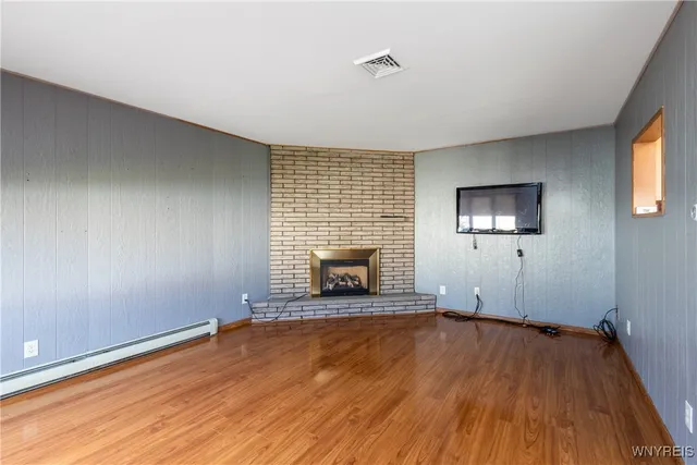 $261,900 | 220 Enez Drive, Depew, NY 14043