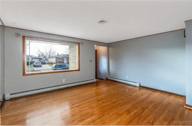 $261,900 | 220 Enez Drive, Depew, NY 14043