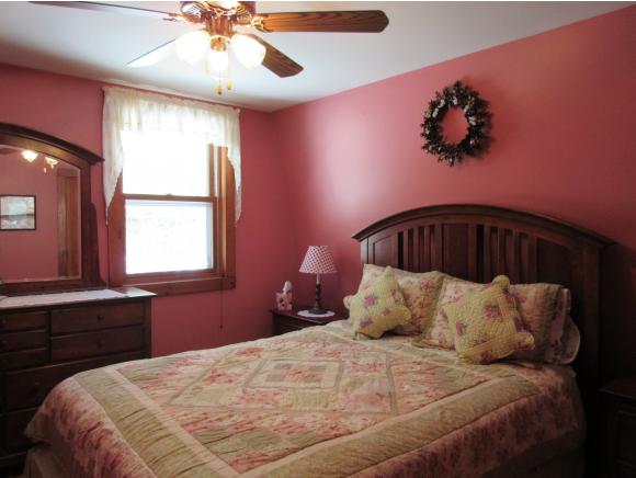 1024 Bacon Hollow Road Sunderland, VT 05250 - Photo 5 of 17 Gallery Image 5