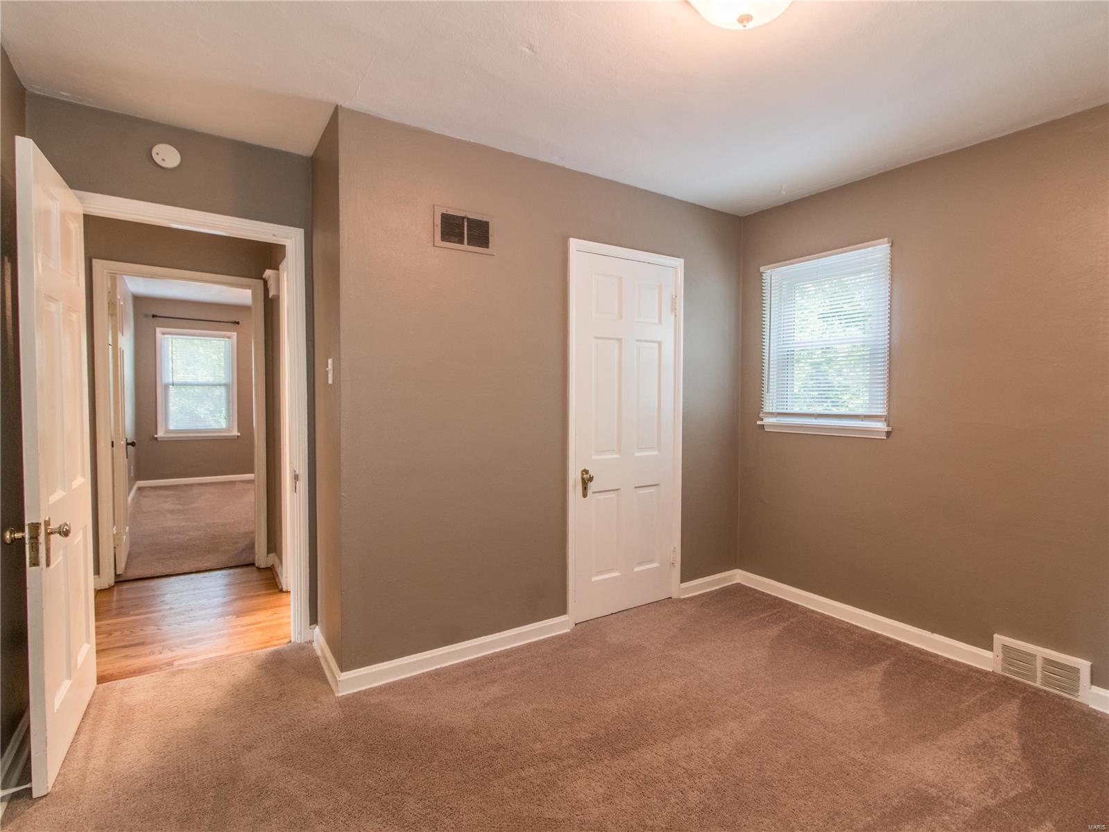 760 North Laclede Station Road St. Louis, MO 63119 - Photo 15 of 25