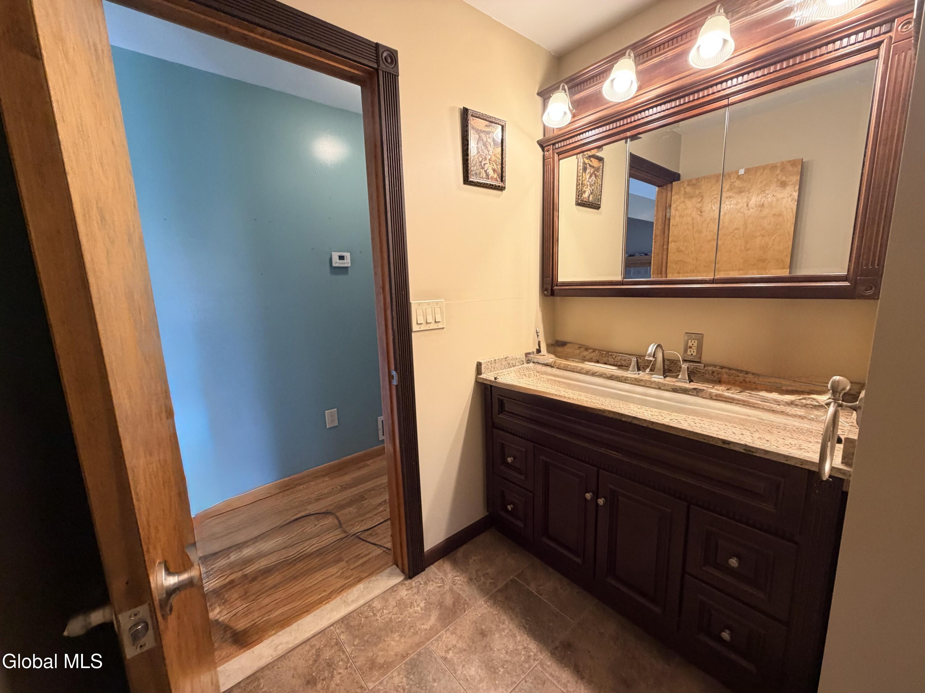 52 Haswell Road Colonie, NY 12189 - Photo 19 of 28 1st fl bath, walk in shower