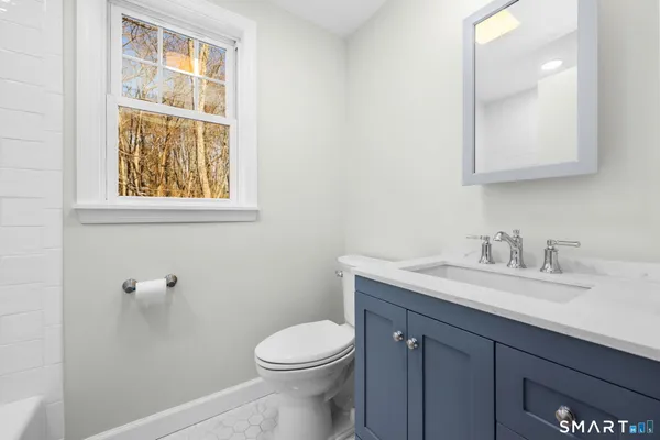 $3,200 | 85 Judd Road, Easton, CT 06612