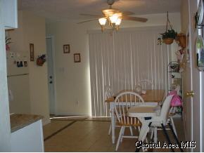 1908 Stonehenge Road Springfield, IL 62702 - Photo 3 of 9