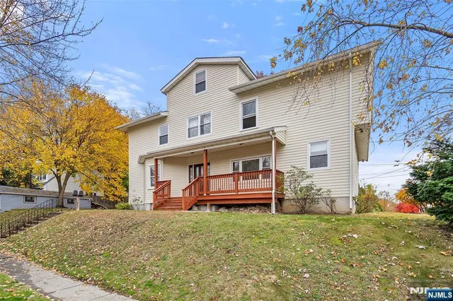 $979,000 | 30 Clarendon Place, Hackensack, NJ 07601