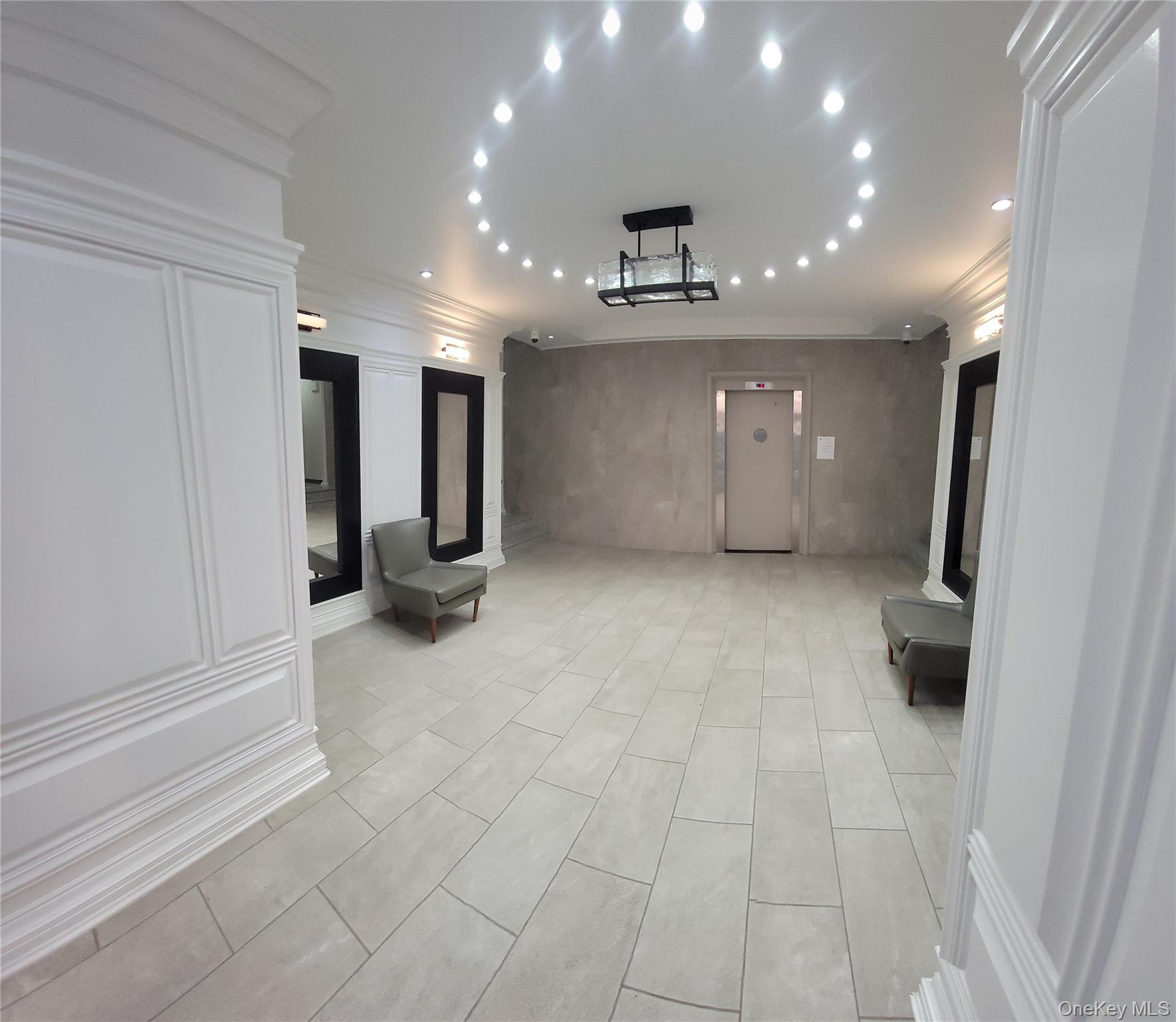 141-60 84th Road, Unit 3F Queens, NY 11435 - Photo 2 of 12