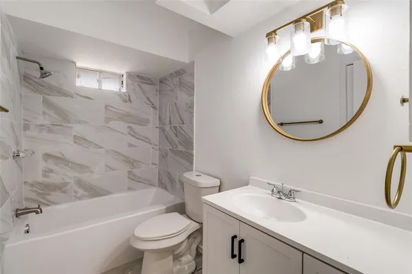 $2,300 | 15825 El Estado Drive, Dallas, TX 75248
