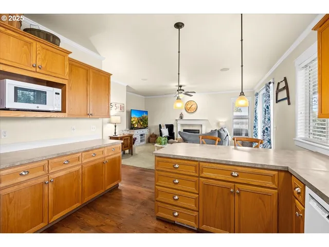 $1,099,900 | 23895 Northeast Dillon Road, Newberg, OR 97132