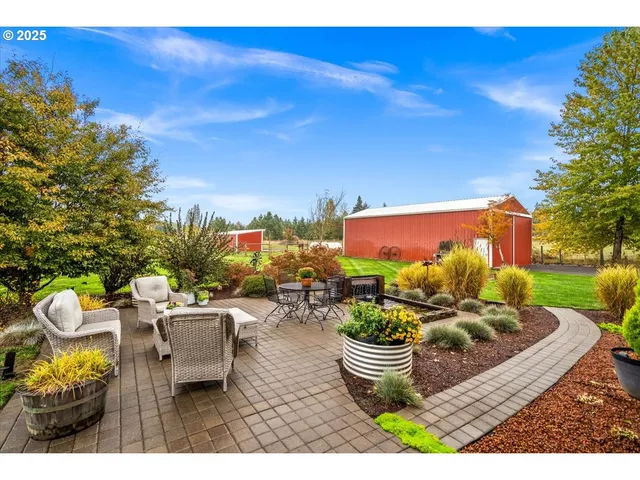 $1,099,900 | 23895 Northeast Dillon Road, Newberg, OR 97132