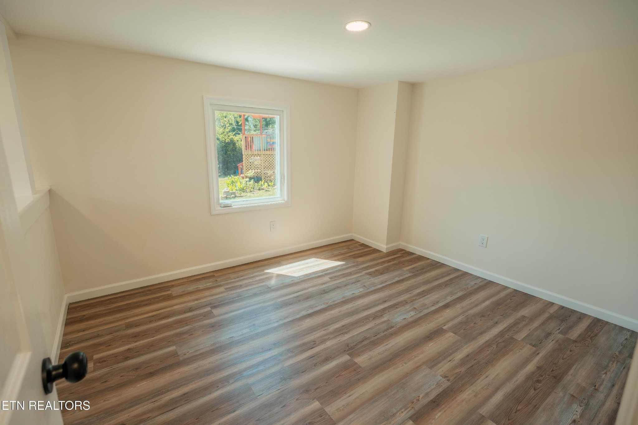 106 Wainwright Road Oak Ridge, TN 37830 - Photo 14 of 31 Gallery Image 14
