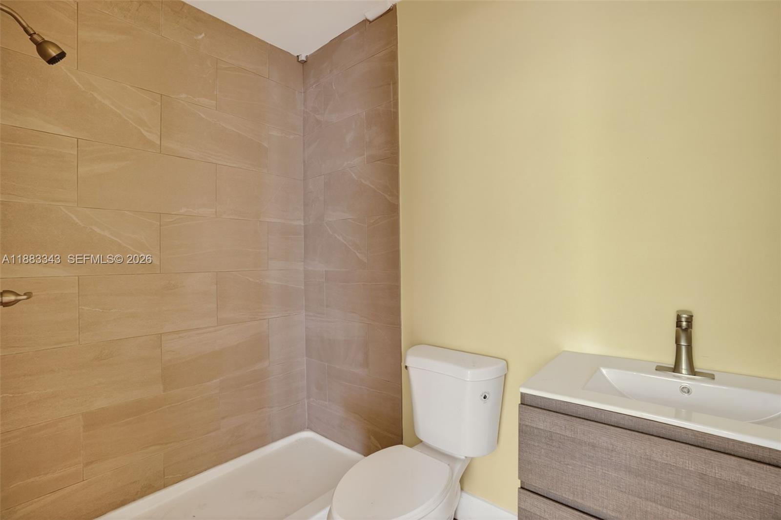 15300 Southwest 193rd Avenue Miami, FL 33187 - Photo 21 of 31
