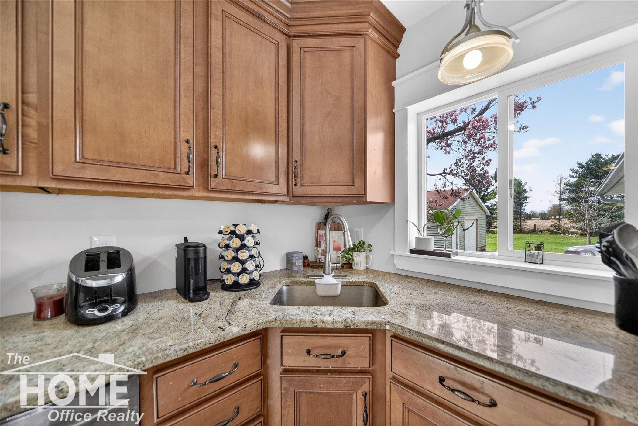 3887 West Brewer Road Owosso, MI 48867 - Photo 11 of 35