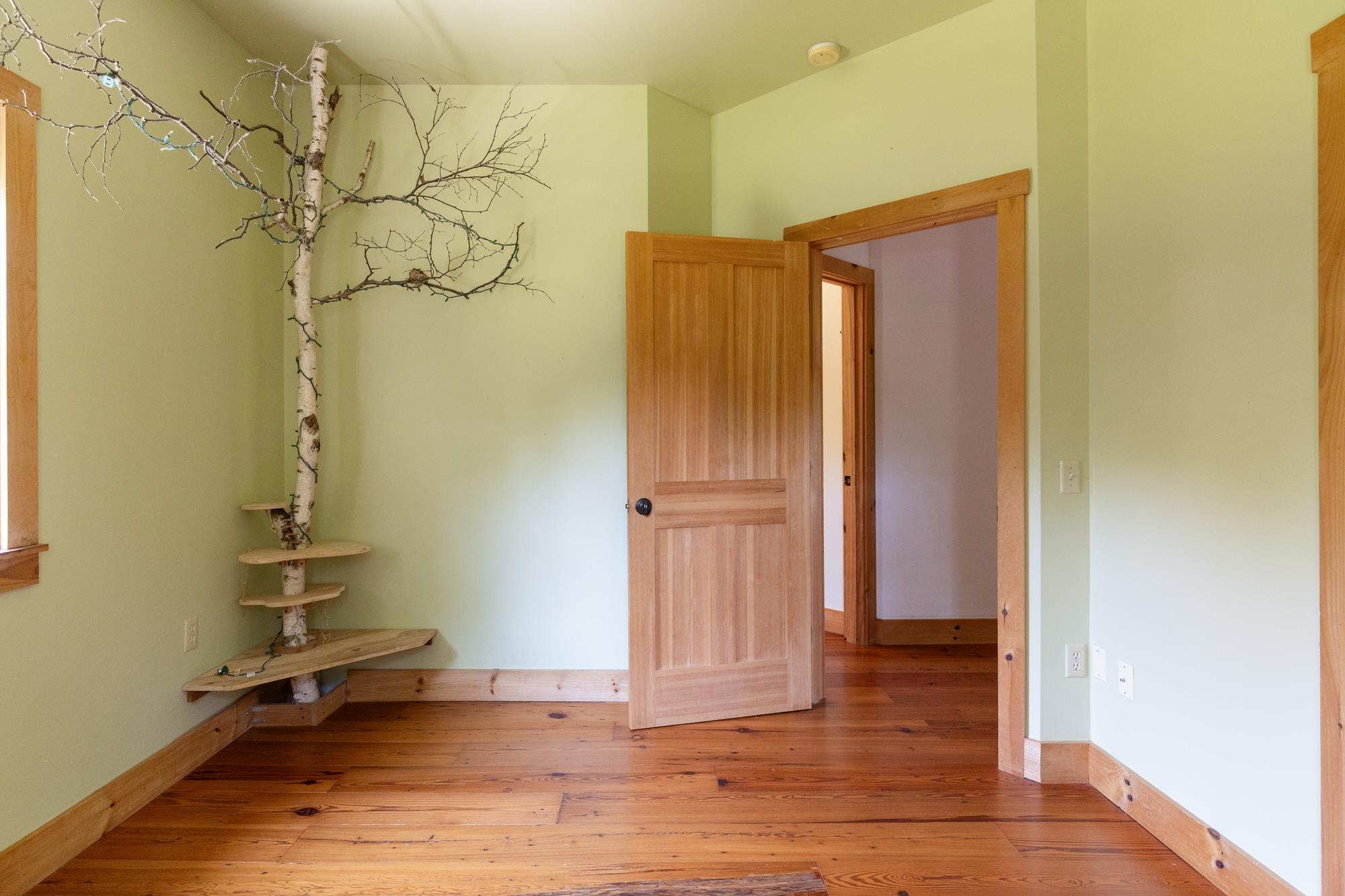 131 Laflame Road Warren, VT 05674 - Photo 17 of 40