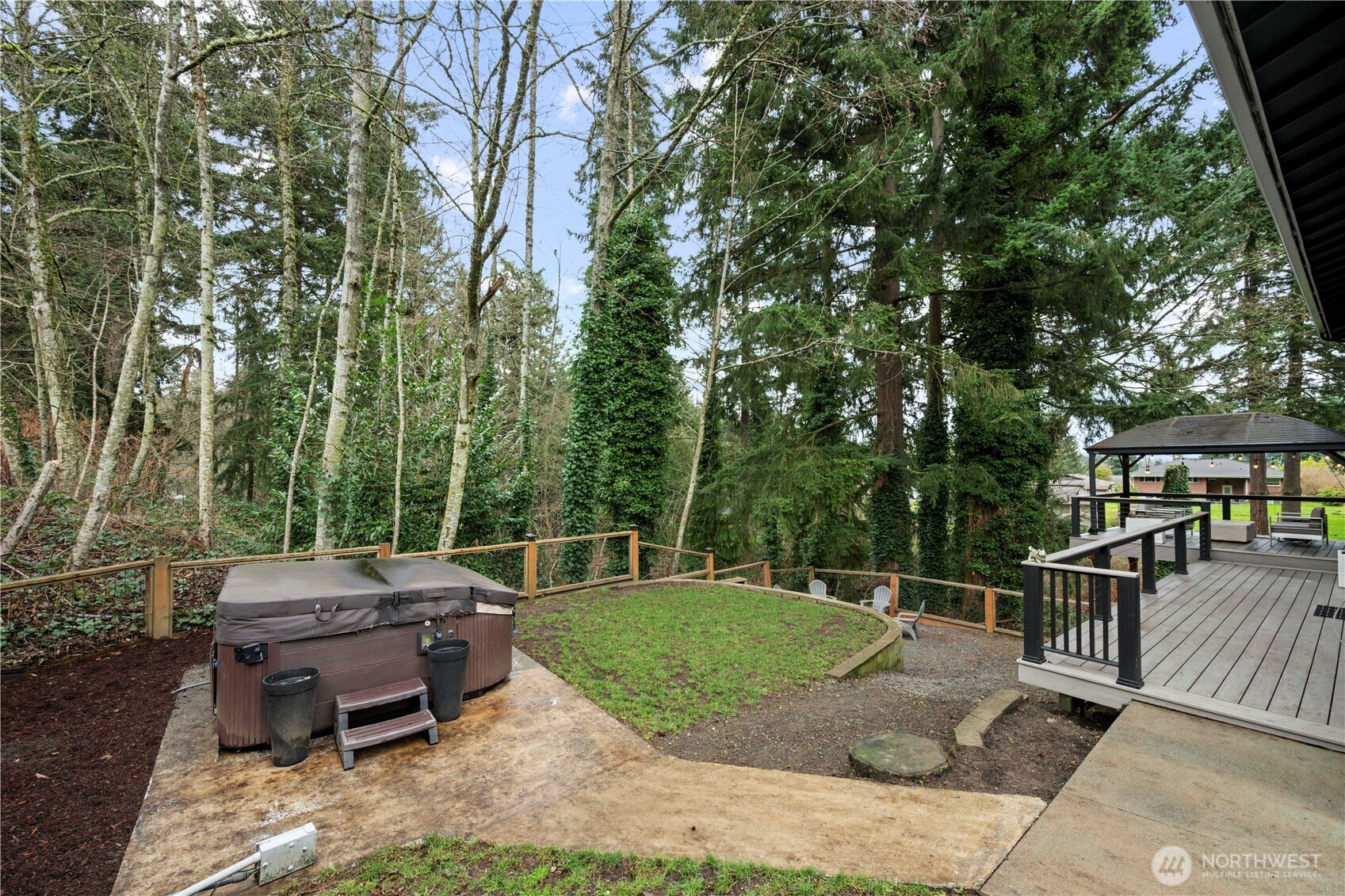 3 74th Street Southwest Everett, WA 98203 - Photo 26 of 33