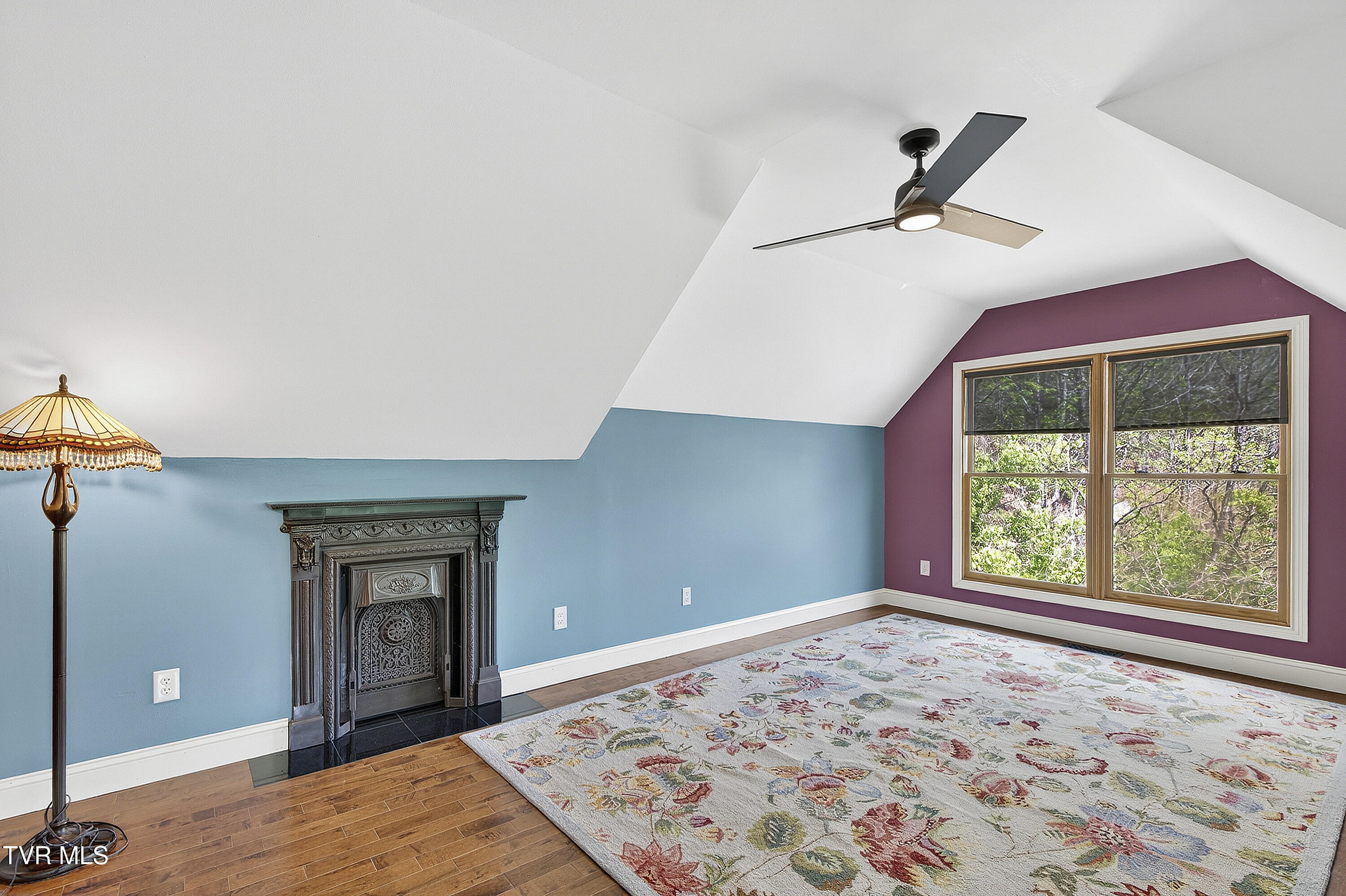 24327 North Fork River Road Abingdon, VA 24210 - Photo 38 of 81 SECOND BEDROOM