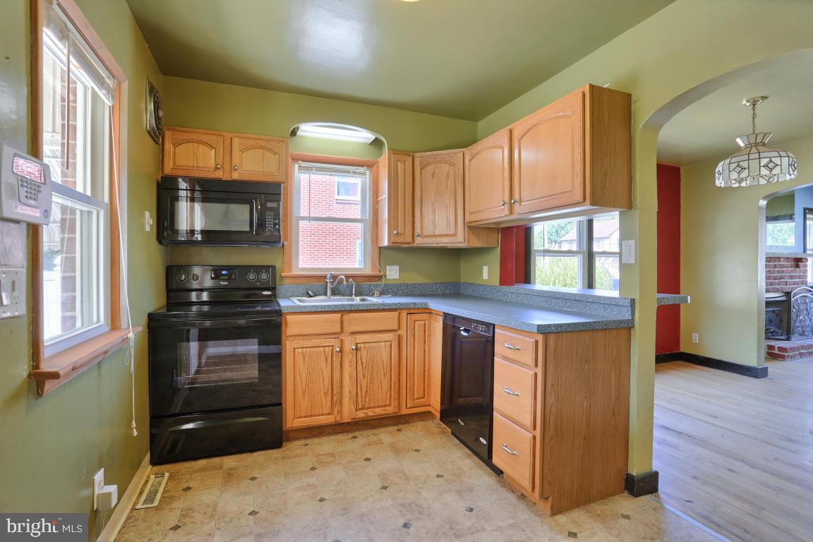 714 Weavertown Road Lebanon, PA 17046 - Photo 14 of 36 Gallery Image 14