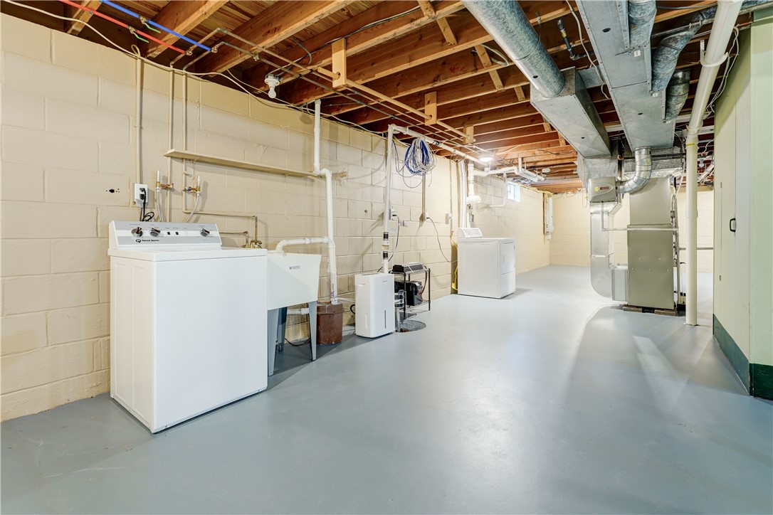 317 Tobin Road Pittsford, NY 14467 - Photo 32 of 37