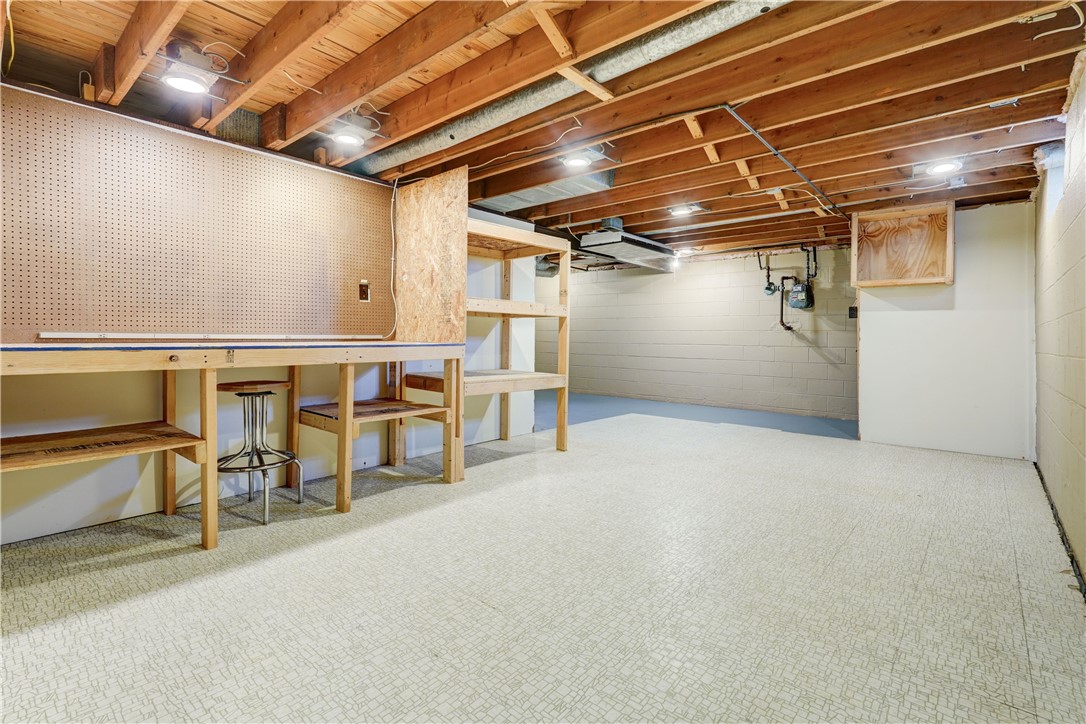 317 Tobin Road Pittsford, NY 14467 - Photo 33 of 37