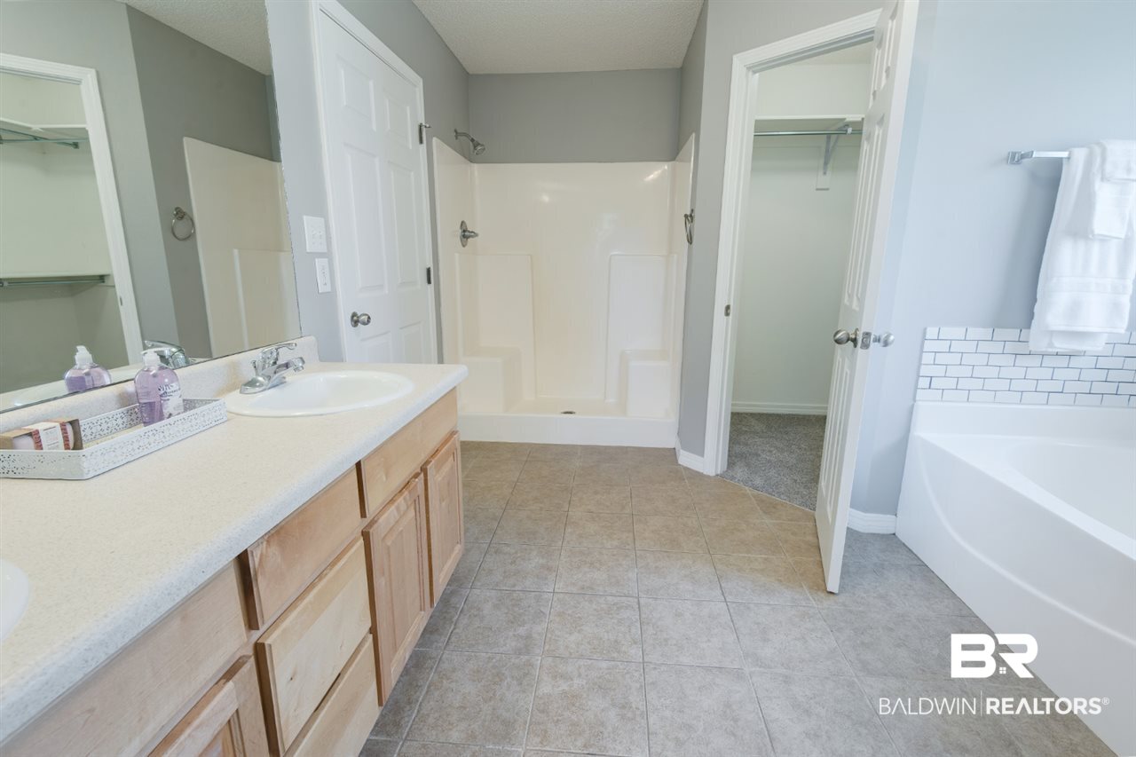12725 White Road Bay Minette, AL 36507 - Photo 14 of 22 Double Vanity Sinks