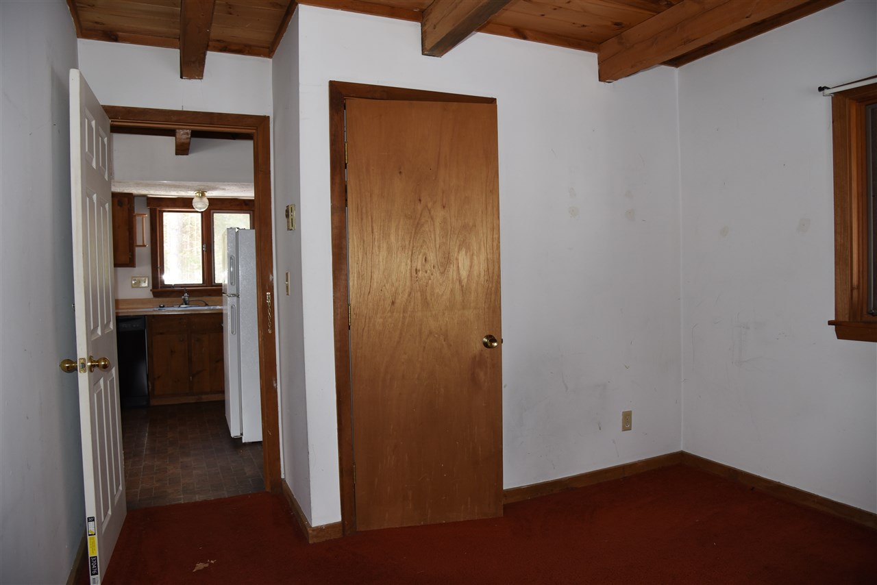 216 Thompson Road Conway, NH 03860 - Photo 8 of 27