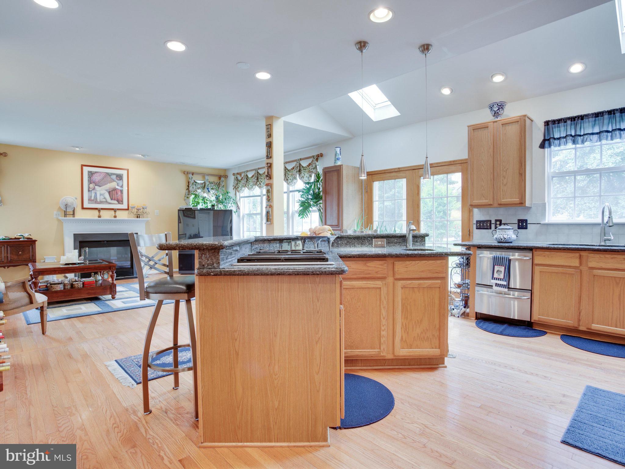 1594 Chapman Road Crofton, MD 21054 - Photo 5 of 27 Kitchen