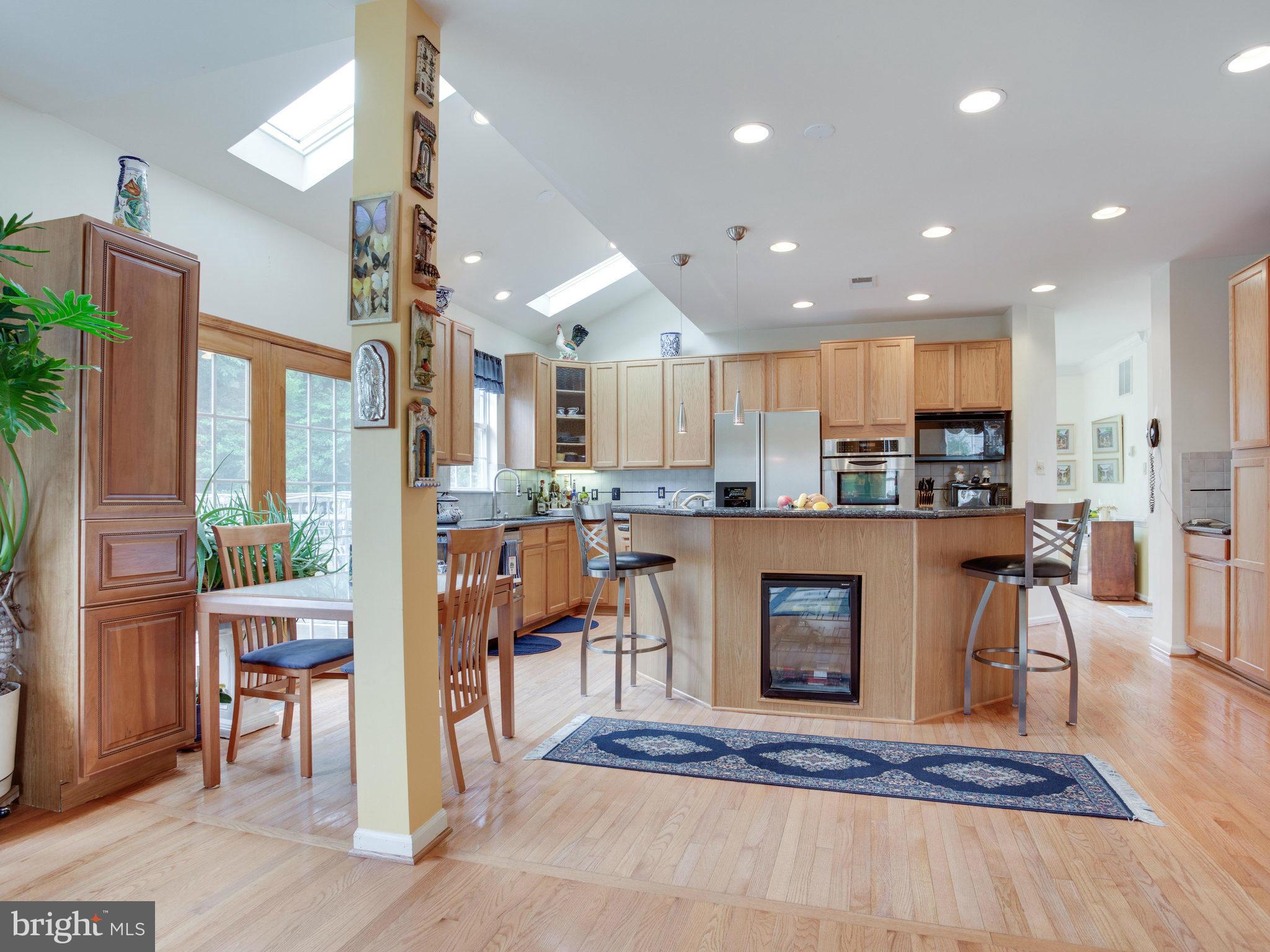 1594 Chapman Road Crofton, MD 21054 - Photo 10 of 27 Kitchen