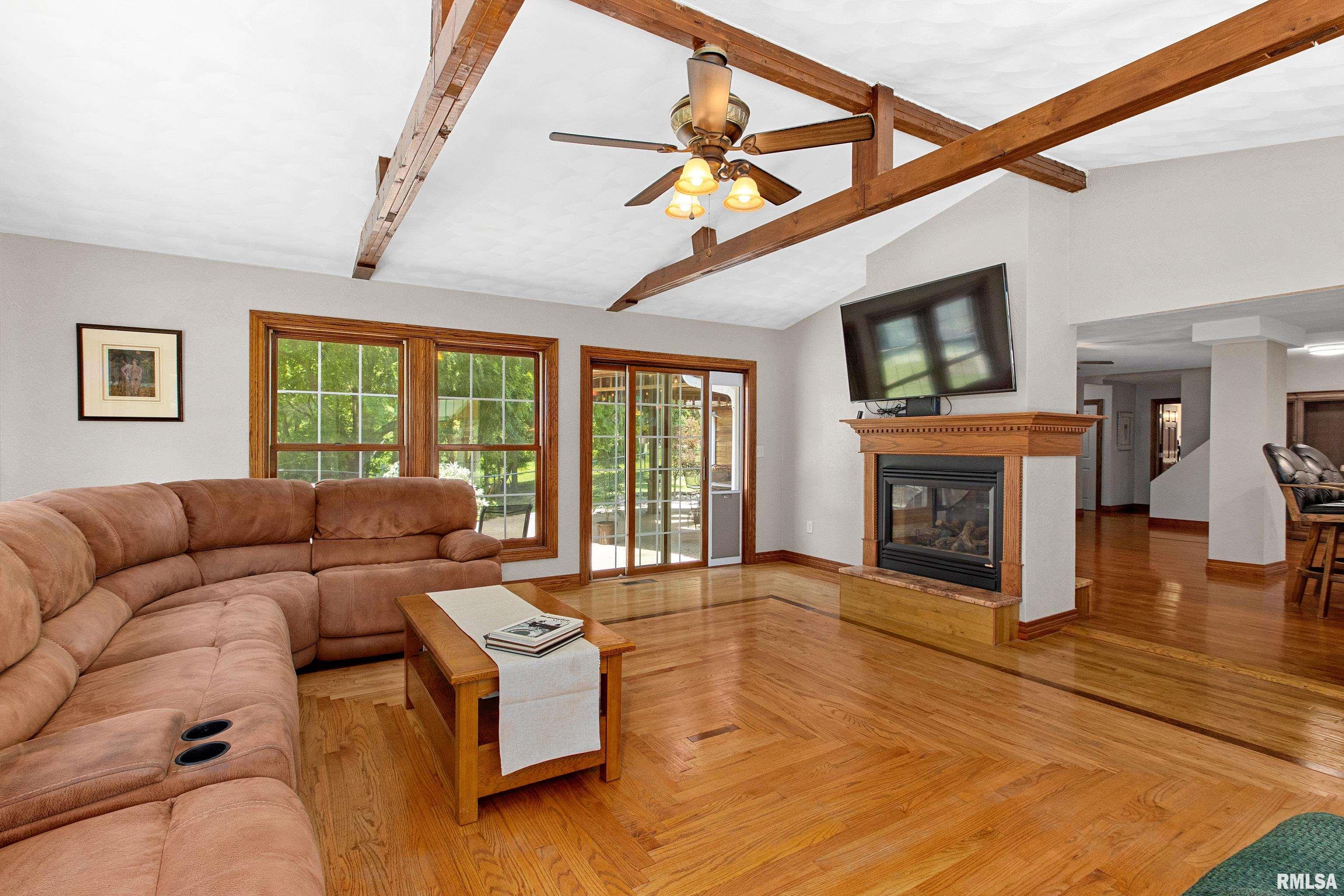 1106 East Mossville Road Peoria, IL 61615 - Photo 13 of 47 Gallery Image 13